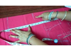 school-chalao-marking-and-cutting-of-blouse.jpg