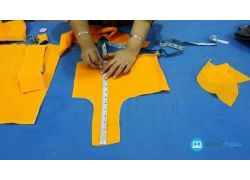 school-chalao-belt-blouse-patti-wala-blouse-with-pipping.jpg