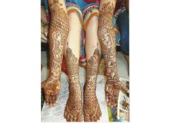 school-chalao-bridal-mehandi-designs.jpg