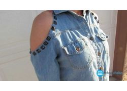 school-chalao-diy-peekaboo-shoulders-open-shoulders.jpg