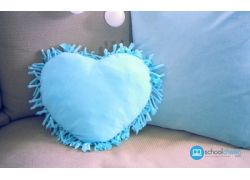 school-chalao-diy-recyclage-coussin-avec-un-t-shirt.jpg