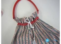 school-chalao-drawstring-bag-sewing-tutorial-by-debbie-shore.jpg