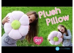 school-chalao-how-to-make-a-flower-plush-pillow-easy-diy-room-decor.jpg