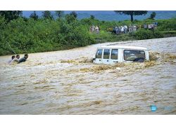 school-chalao-kashmir-flood-2014.jpg