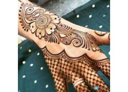 school-chalao-mehandi-designs-for-hands.jpg