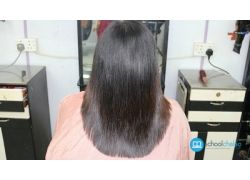 school-chalao-u-shape-layer-cut-indra-gurung.jpg