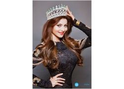 school-chalao-urvashi-rautela-miss-diva-2015.png